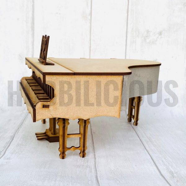 Hobbilicious Baby Grand Piano